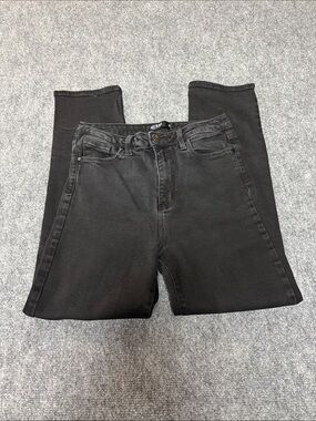 Just Black Women's Straight Leg Jeans in Black
